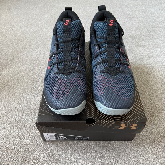 NIB Under Armour Men's Embiid One Omen Navy Blue and Black Hovr Sneaker Size 13 - Picture 1 of 7